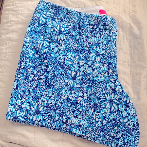 Lilly Pulitzer Pants - Lilly Pulitzer knit shorts size 10 blue floral. Great used condition.